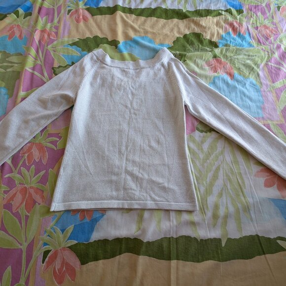 Debbiie & Morgan Metallic Silver woven Acrylic White Sz M Off Shoulder Sweater - Picture 13 of 14